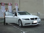 中古車オークション　ＢＭＷ３２０ツーリングＭスポーツ　外装
