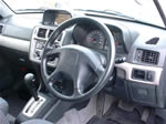 中古車オークション パジェロイオ 内装