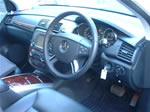 中古車オークション　ベンツR３５０　内装
